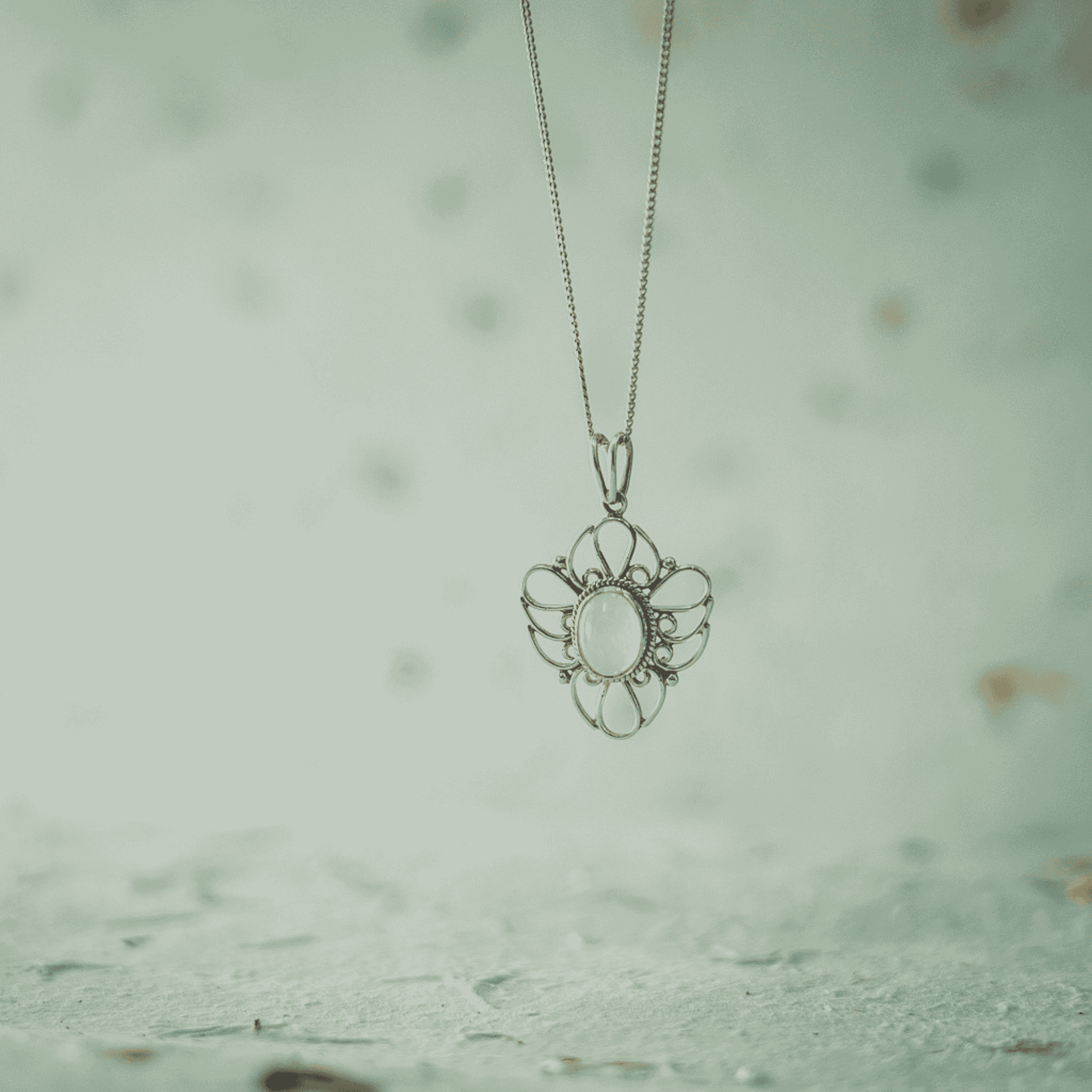 Putali – Butterfly Pendant with Rainbow Moonstone