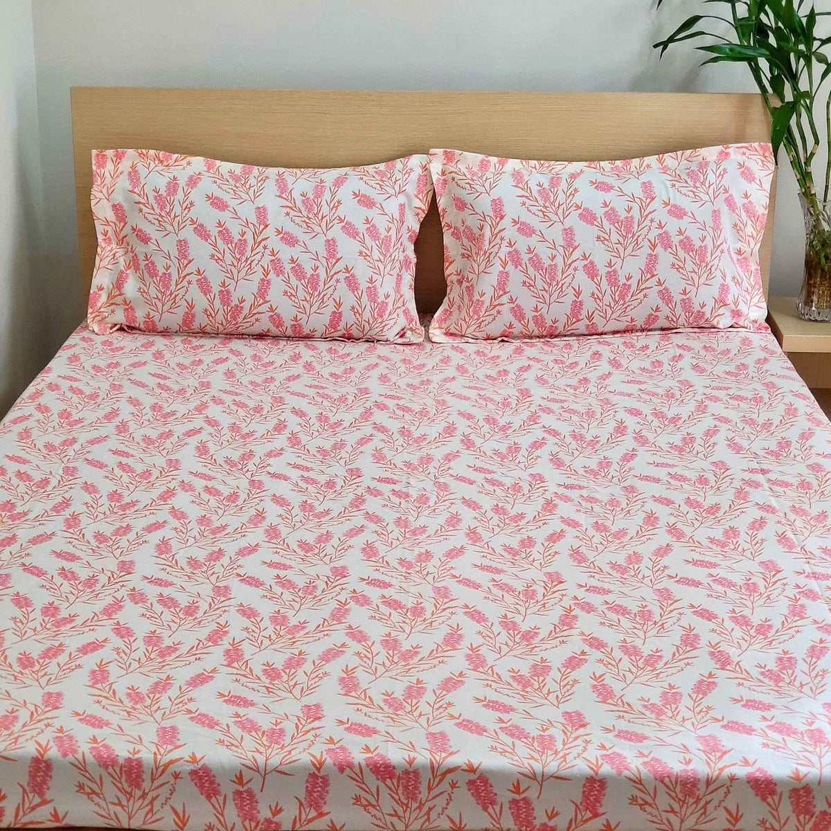 Smriti – Pink Blossom Cotton Bedding Set