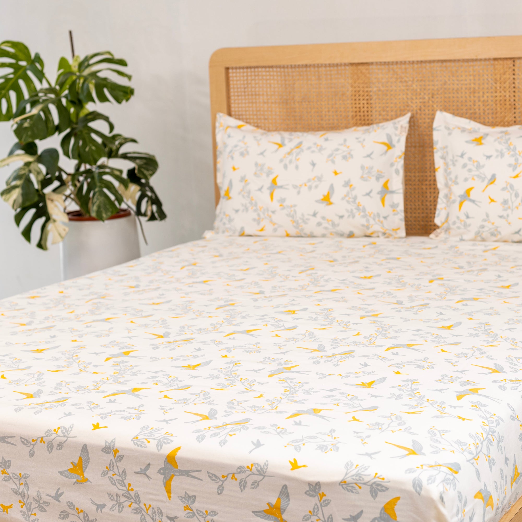 Udaan - Birds and Branches Cotton Bedding Set