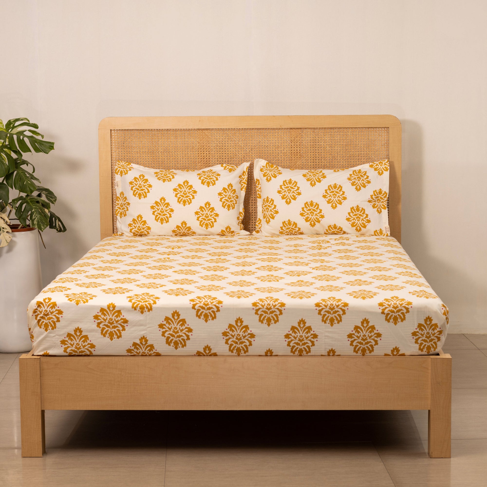 Saanjh – Heritage Yellow Cotton Bedding Set