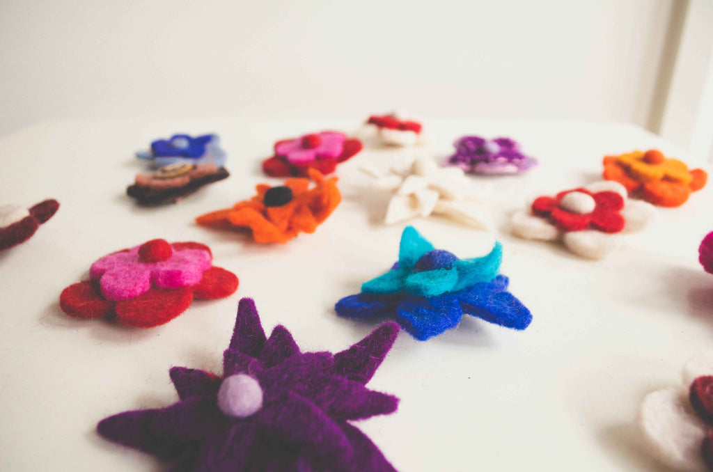 Felt Flower Pins - Assorted colours x 2
